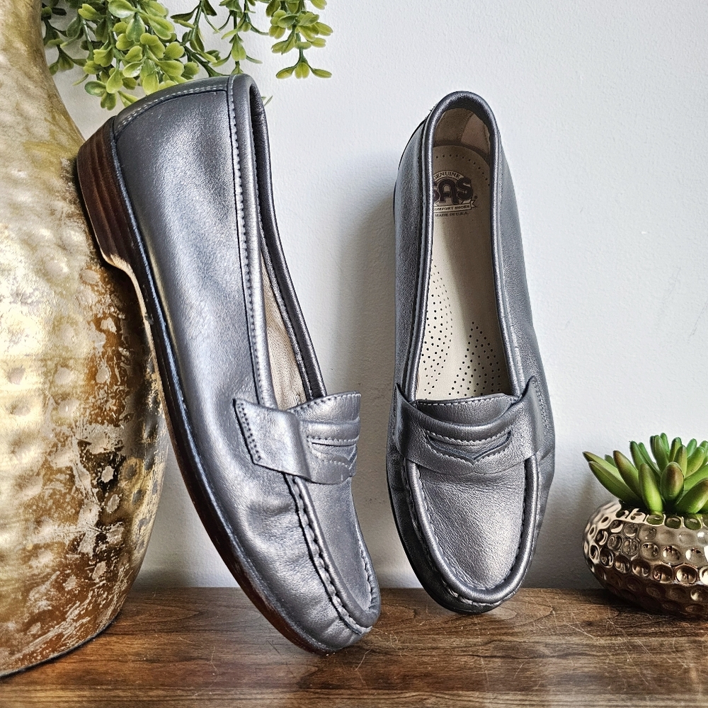 Genuine SAS Tripad Comfort Pewter Metallic Gun Silver Slip-on Loafers Size 5.5